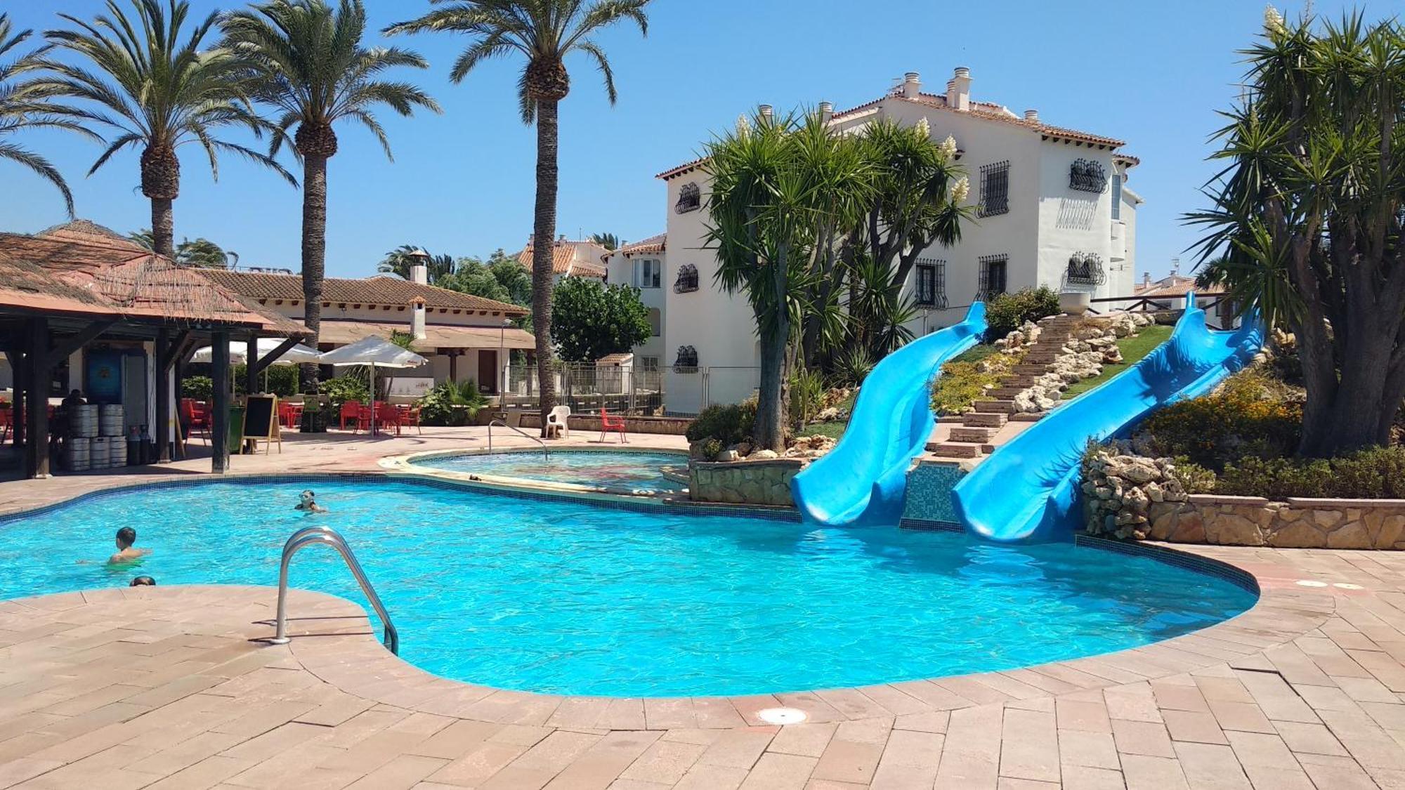 Moderno Apartamento Con Wifi Gratis Denia Bagian luar foto